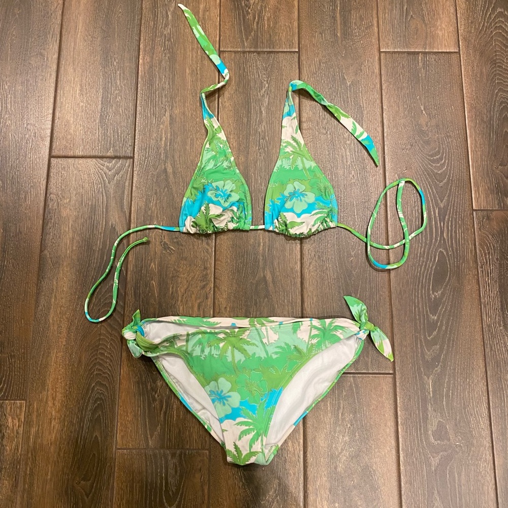 S/M Used Adjustable Top&Bottom Bikini Set